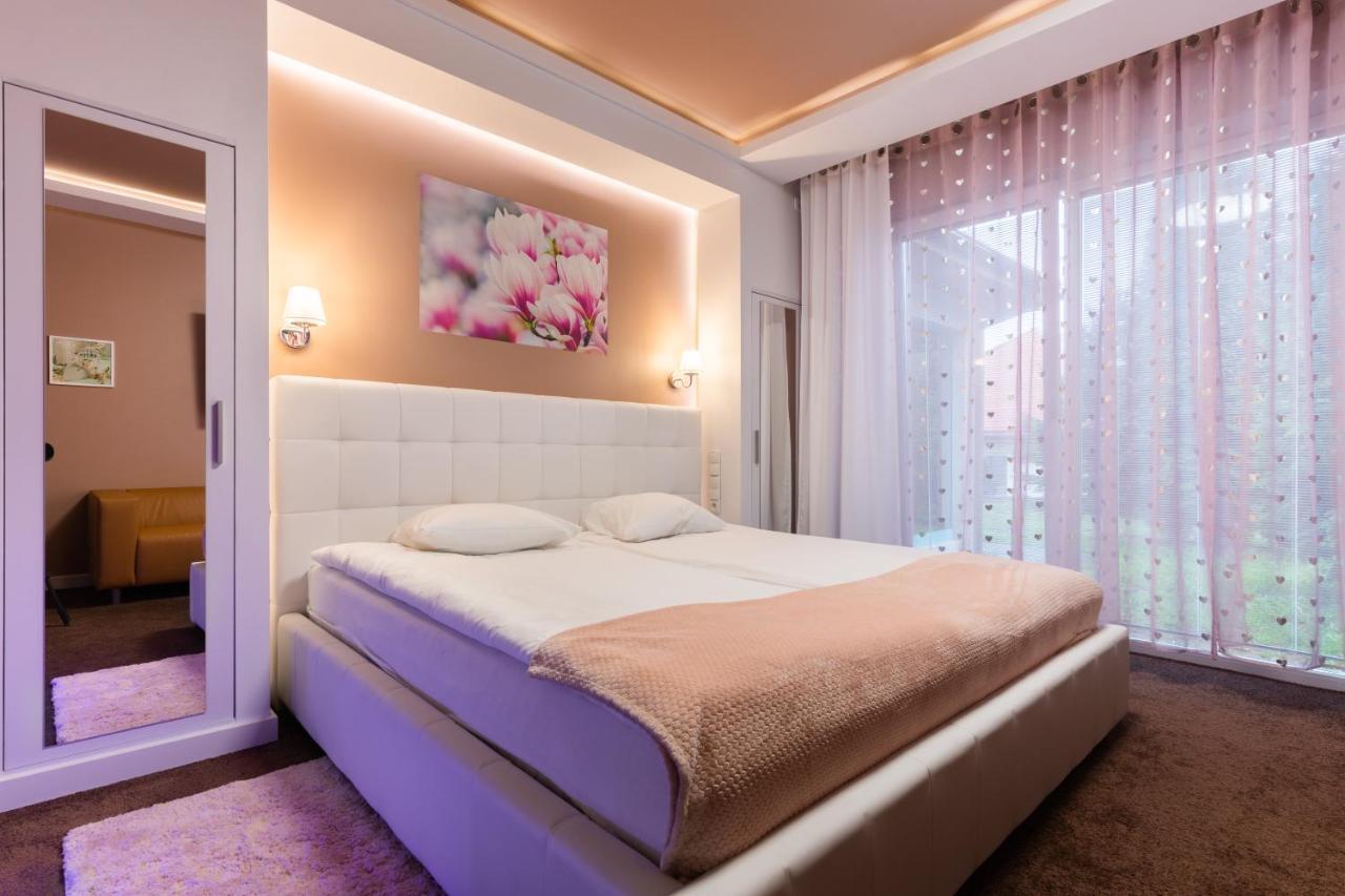 מיכלוביצה Melody De Luxe Apartment מראה חיצוני תמונה